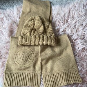 Michael Kors Hat & Scarf Set